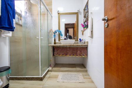 Apartamento à venda com 79m², 2 quartos e sem vaga Apartamento à venda com 79m², 2 quartos e sem vagaBanheiro