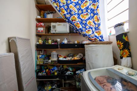 Apartamento à venda com 79m², 2 quartos e sem vaga Apartamento à venda com 79m², 2 quartos e sem vagaQuarto de Serviço