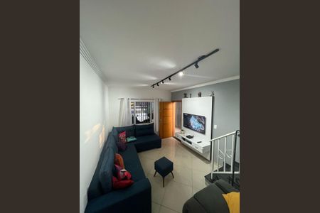 Casa à venda com 118m², 3 quartos e 2 vagasFoto 01