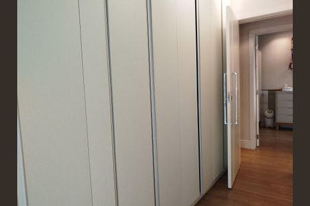 Apartamento à venda com 123m², 3 quartos e 2 vagasSuíte Closet