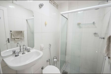 Apartamento para alugar com 75m², 3 quartos e 1 vaga Apartamento para alugar com 75m², 3 quartos e 1 vagaBanheiro