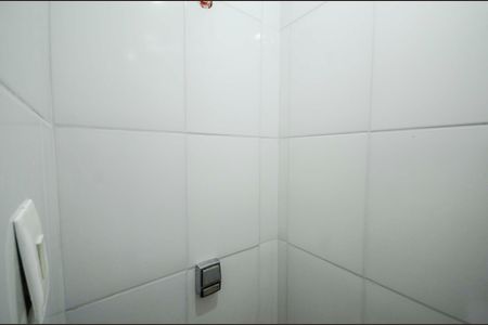 Apartamento para alugar com 75m², 3 quartos e 1 vaga Apartamento para alugar com 75m², 3 quartos e 1 vagaBanheiro de Serviço