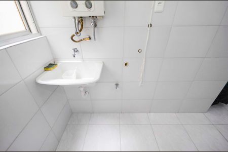 Apartamento para alugar com 75m², 3 quartos e 1 vaga Apartamento para alugar com 75m², 3 quartos e 1 vagaÁrea de Serviço