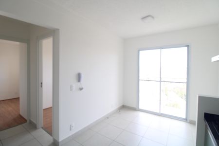 Sala/Cozinha de apartamento à venda com 2 quartos, 36m² em Socorro, São Paulo