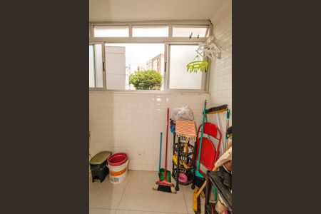 Apartamento à venda com 93m², 3 quartos e 2 vagas Apartamento à venda com 93m², 3 quartos e 2 vagasÁrea de Serviço