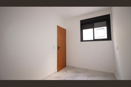 Casa à venda com 140m², 3 quartos e 2 vagasQuarto 2