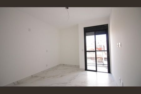 Casa à venda com 140m², 3 quartos e 2 vagasSuíte 