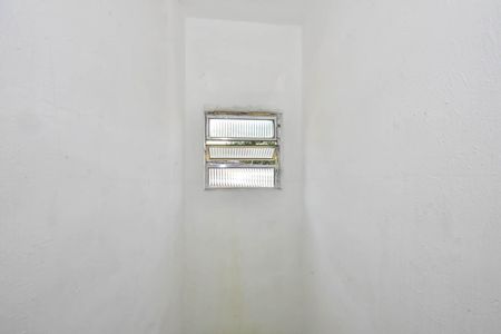 Casa para alugar com 55m², 2 quartos e sem vaga Casa para alugar com 55m², 2 quartos e sem vagaCloset