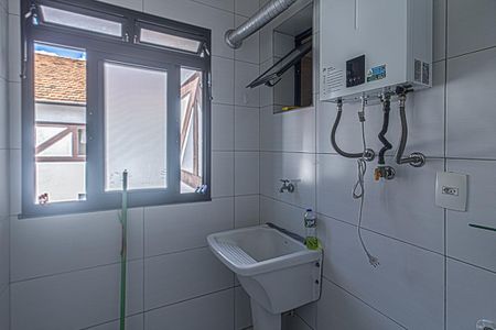 Apartamento à venda com 72m², 3 quartos e 1 vagaÁrea de Serviço