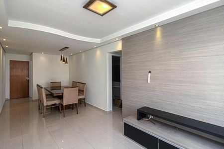 Apartamento à venda com 72m², 3 quartos e 1 vagaSala