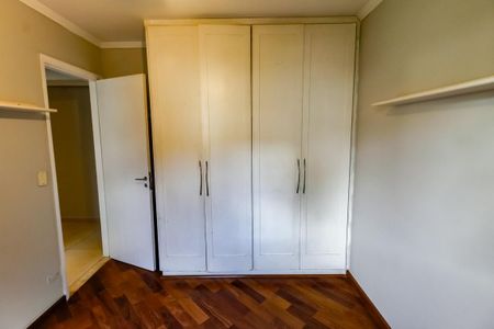 Apartamento à venda com 110m², 3 quartos e 2 vagasQuarto 2