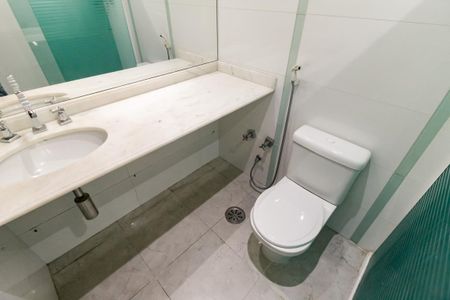 Apartamento à venda com 110m², 3 quartos e 2 vagasBanheiro da Suíte