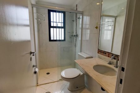 Apartamento à venda com 110m², 3 quartos e 2 vagasBanheiro 