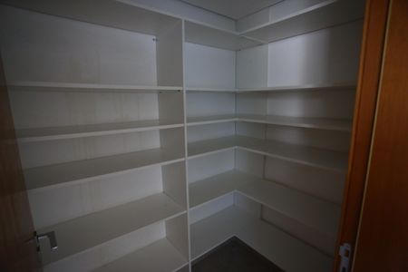 Apartamento à venda com 140m², 4 quartos e 2 vagasDespensa