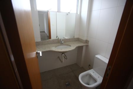 Apartamento à venda com 140m², 4 quartos e 2 vagasLavabo