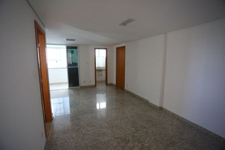 Apartamento à venda com 140m², 4 quartos e 2 vagasSala