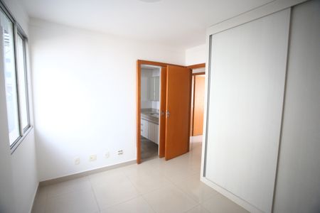 Apartamento à venda com 140m², 4 quartos e 2 vagasSuíte 2