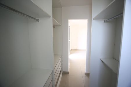 Apartamento à venda com 140m², 4 quartos e 2 vagasSuíte 3
