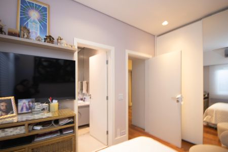 Casa à venda com 650m², 5 quartos e 5 vagasSuite 1