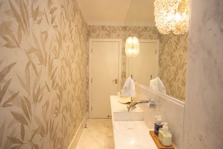 Casa à venda com 650m², 5 quartos e 5 vagasLavabo