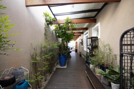 Casa à venda com 650m², 5 quartos e 5 vagasPiscina