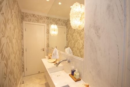 Casa à venda com 650m², 5 quartos e 5 vagasLavabo