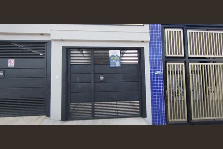 Casa à venda com 140m², 3 quartos e 2 vagasFachada