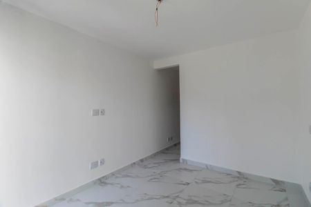Casa à venda com 140m², 3 quartos e 2 vagasSuite