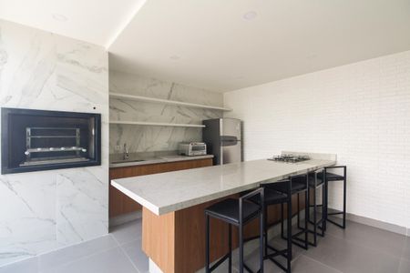 Apartamento à venda com 68m², 3 quartos e 1 vaga Apartamento à venda com 68m², 3 quartos e 1 vagaÁrea Comum - Churrasqueira