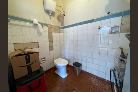 Casa à venda com 250m², 3 quartos e 3 vagasBanheiro Social 1