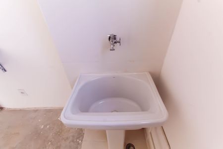 Apartamento à venda com 37m², 2 quartos e sem vaga Apartamento à venda com 37m², 2 quartos e sem vagaÁrea de Serviço