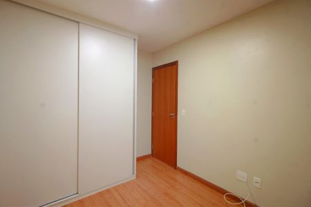 Apartamento para alugar com 133m², 3 quartos e 2 vagasQuarto 2