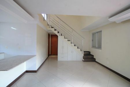 Apartamento para alugar com 133m², 3 quartos e 2 vagasSala