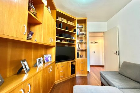 Apartamento à venda com 171m², 4 quartos e 3 vagasQuarto 4
