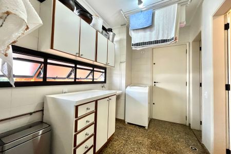 Apartamento à venda com 171m², 4 quartos e 3 vagasÁrea de Serviço