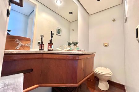 Apartamento à venda com 171m², 4 quartos e 3 vagasLavabo