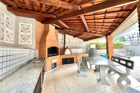 Apartamento à venda com 171m², 4 quartos e 3 vagasÁrea comum - Churrasqueira