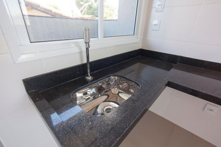 Apartamento para alugar com 54m², 2 quartos e 1 vagaCozinha