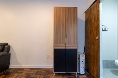 Apartamento à venda com 36m², 1 quarto e sem vaga Apartamento à venda com 36m², 1 quarto e sem vagaSala/Quarto