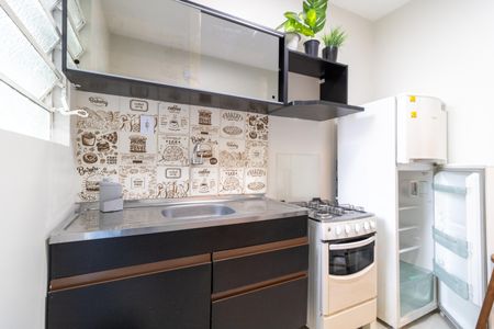 Apartamento à venda com 36m², 1 quarto e sem vaga Apartamento à venda com 36m², 1 quarto e sem vagaCozinha e Área de Serviço