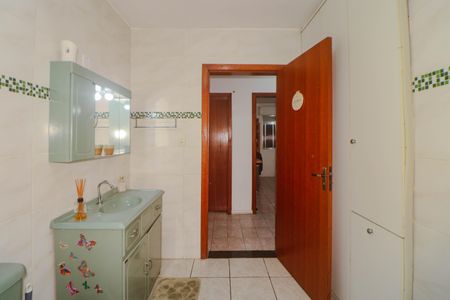 Casa à venda com 150m², 3 quartos e 4 vagas Casa à venda com 150m², 3 quartos e 4 vagasBanheiro