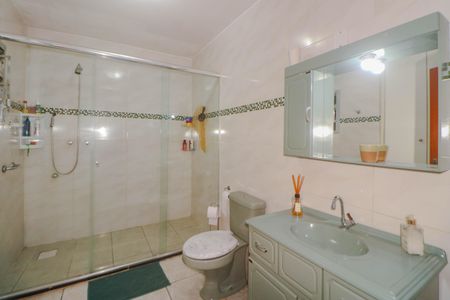 Casa à venda com 150m², 3 quartos e 4 vagas Casa à venda com 150m², 3 quartos e 4 vagasBanheiro