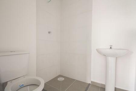 Studio à venda com 56m², 1 quarto e sem vaga Studio à venda com 56m², 1 quarto e sem vagaBanheiro