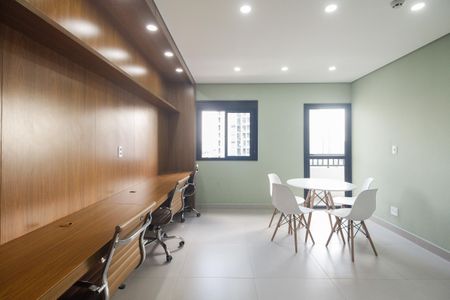 Studio à venda com 56m², 1 quarto e sem vaga Studio à venda com 56m², 1 quarto e sem vagaCondomínio - Coworking