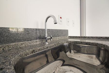 Studio à venda com 56m², 1 quarto e sem vaga Studio à venda com 56m², 1 quarto e sem vagaStudio - Cozinha