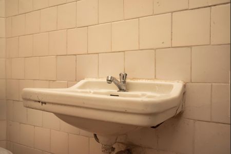 Casa à venda com 89m², 2 quartos e sem vagaBanheiro