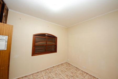 Casa à venda com 210m², 7 quartos e 2 vagas Casa à venda com 210m², 7 quartos e 2 vagasQuarto 3 - CASA 2