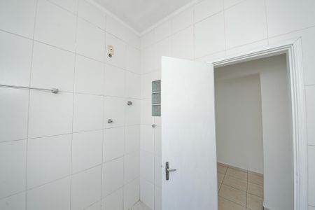 Casa à venda com 210m², 7 quartos e 2 vagas Casa à venda com 210m², 7 quartos e 2 vagasBanheiro