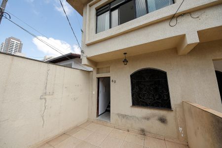 Casa à venda com 210m², 7 quartos e 2 vagas Casa à venda com 210m², 7 quartos e 2 vagasGaragem - CASA CIMA