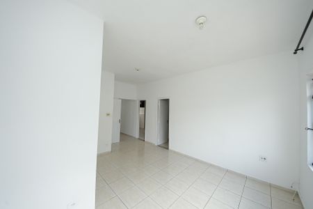 Casa à venda com 210m², 7 quartos e 2 vagas Casa à venda com 210m², 7 quartos e 2 vagasSala